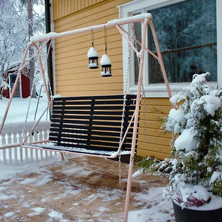 Lägenhet Kaunisto,riverside Near Santa In Town