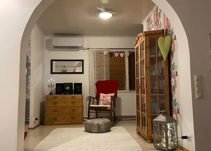 Daire Kaunisto,riverside Near Santa In Town Rovaniemi