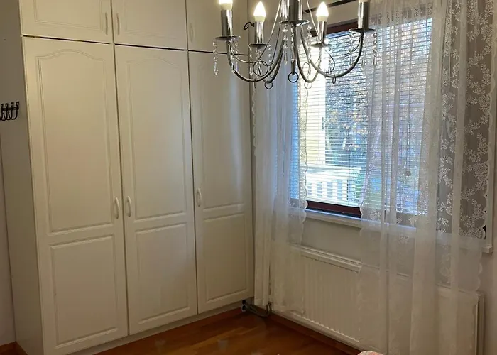 Daire Kaunisto,riverside Near Santa In Town *