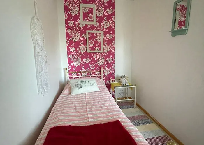 Daire Kaunisto,riverside Near Santa In Town *