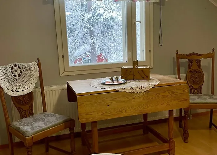 Daire Kaunisto,riverside Near Santa In Town